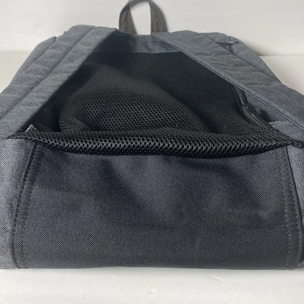 Anello Classic Gray Cross Bottle Series Regular Backpack